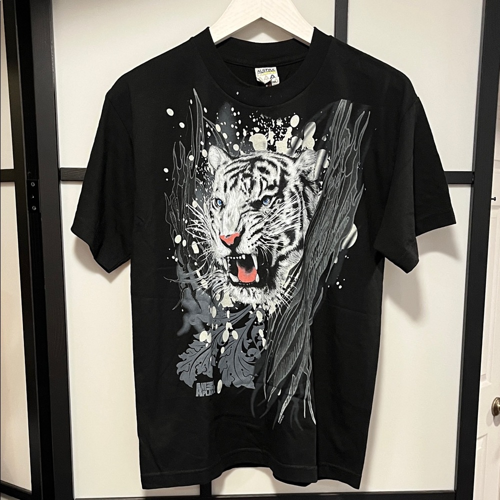 Animal Planet Roar Black Graphic T-Shirt with Tiger Design Unisex Size XL